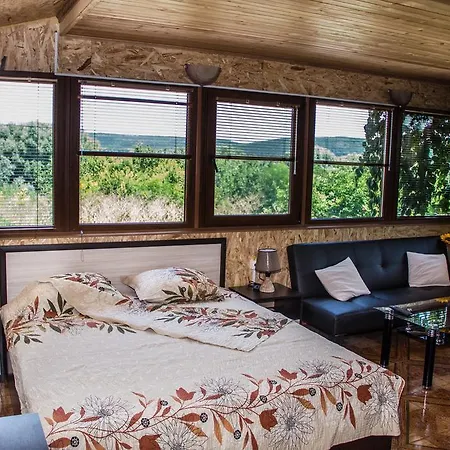 Srebarna Lakeview Appartement