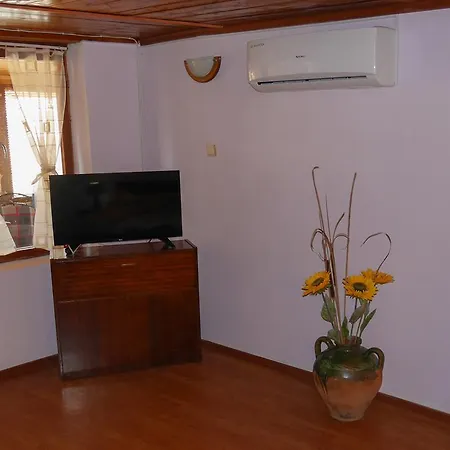 Appartement Srebarna Lakeview *